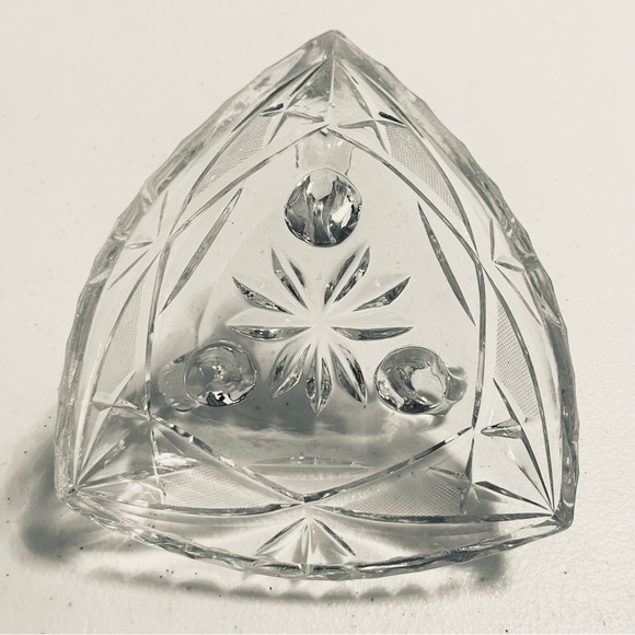 Vtg Cut Glass Trinket Dish Triangular Footed Crystal Bowl Starburst Pattern - Picture 6 of 8